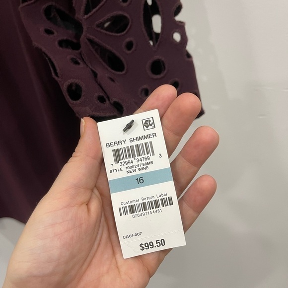 Alfani V-Neck Lasercut A-Line Dress in New Wine Size 16 - Picture 5 of 7